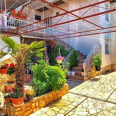 1362 Ξενοδοχείο